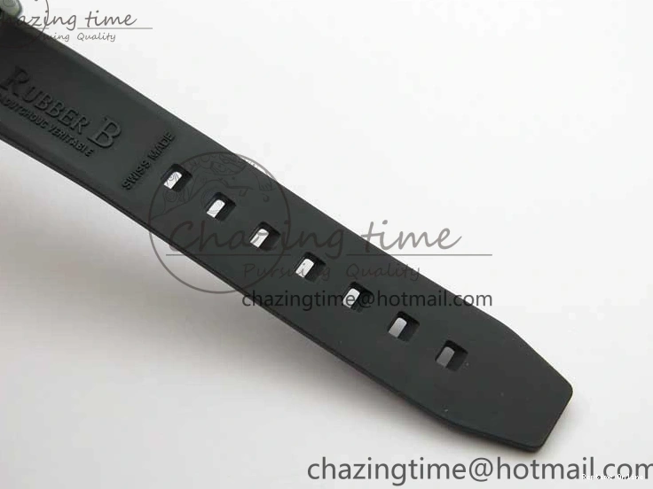 0109 Submariner 40mm Black Ceramic 5GF Best Edition Cream Dial on Black Rubber Strap SA Neat 2470